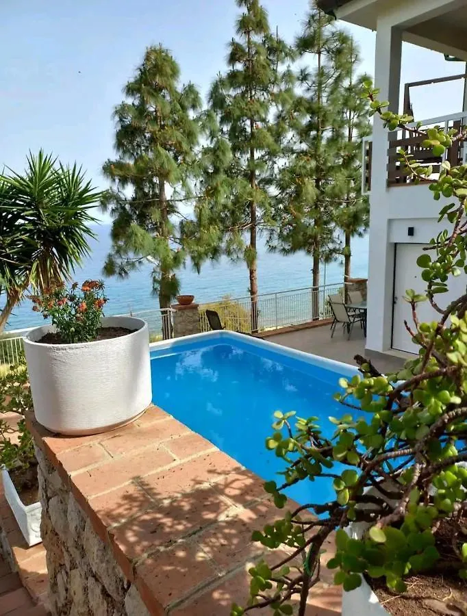 Villa\'S Apartment On The Beach, Swimming Pool A/C contacts