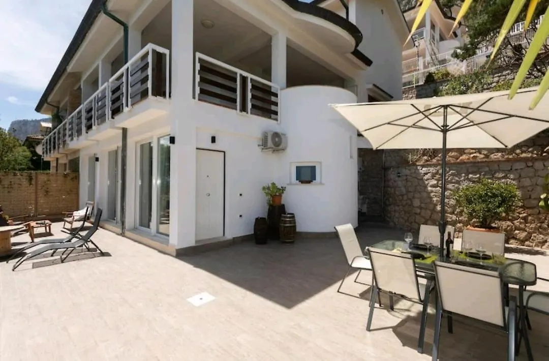 Holiday home Villa'S Apartment On The Beach, Swimming Pool A/C Palermo